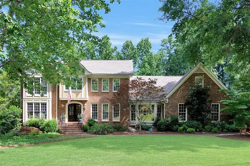 1st image of 5626 Broxton Cir