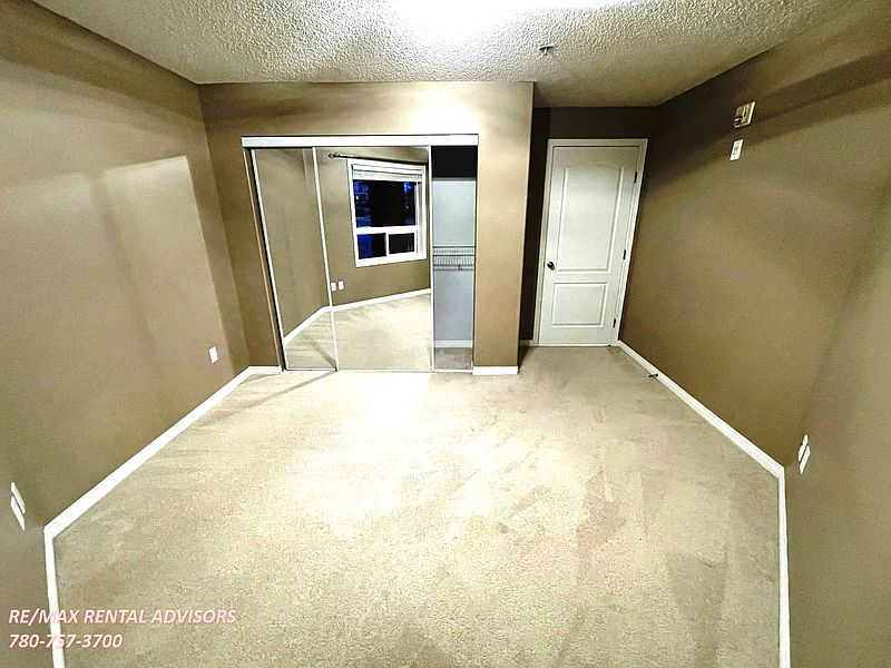 Edmonton Apartment for rent - 2 Bedrooms — photo 11