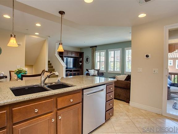 5th image of 17023 Calle Trevino Unit 1