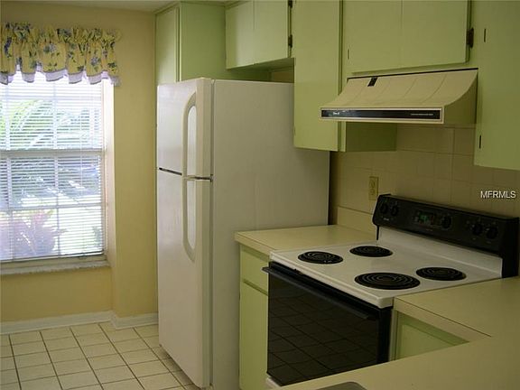 2nd image of 4134 Edgewood Dr