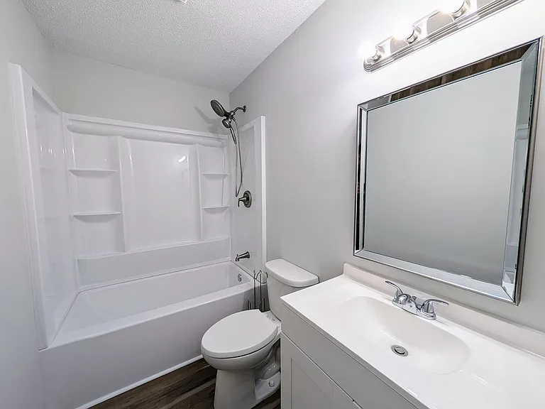 34 N Circle Dr — Photo 9