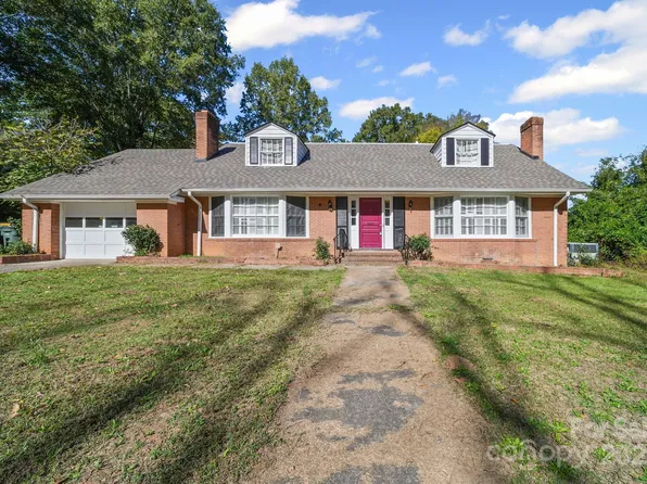 509 Lee Ave, Wadesboro, NC 28170