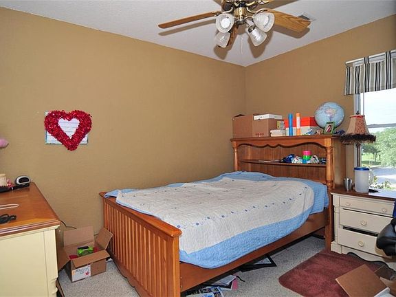 5th image of 15234 Sarahs Creek Dr