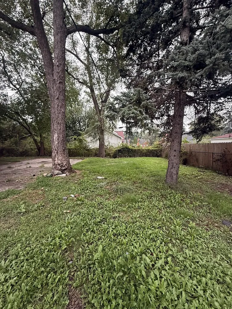 3 bed, 1286 sqft, $1,250 — Photo 3