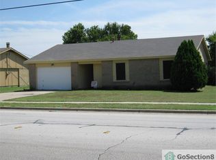 6904 Chapman Rd, North Richland Hills, TX 76182