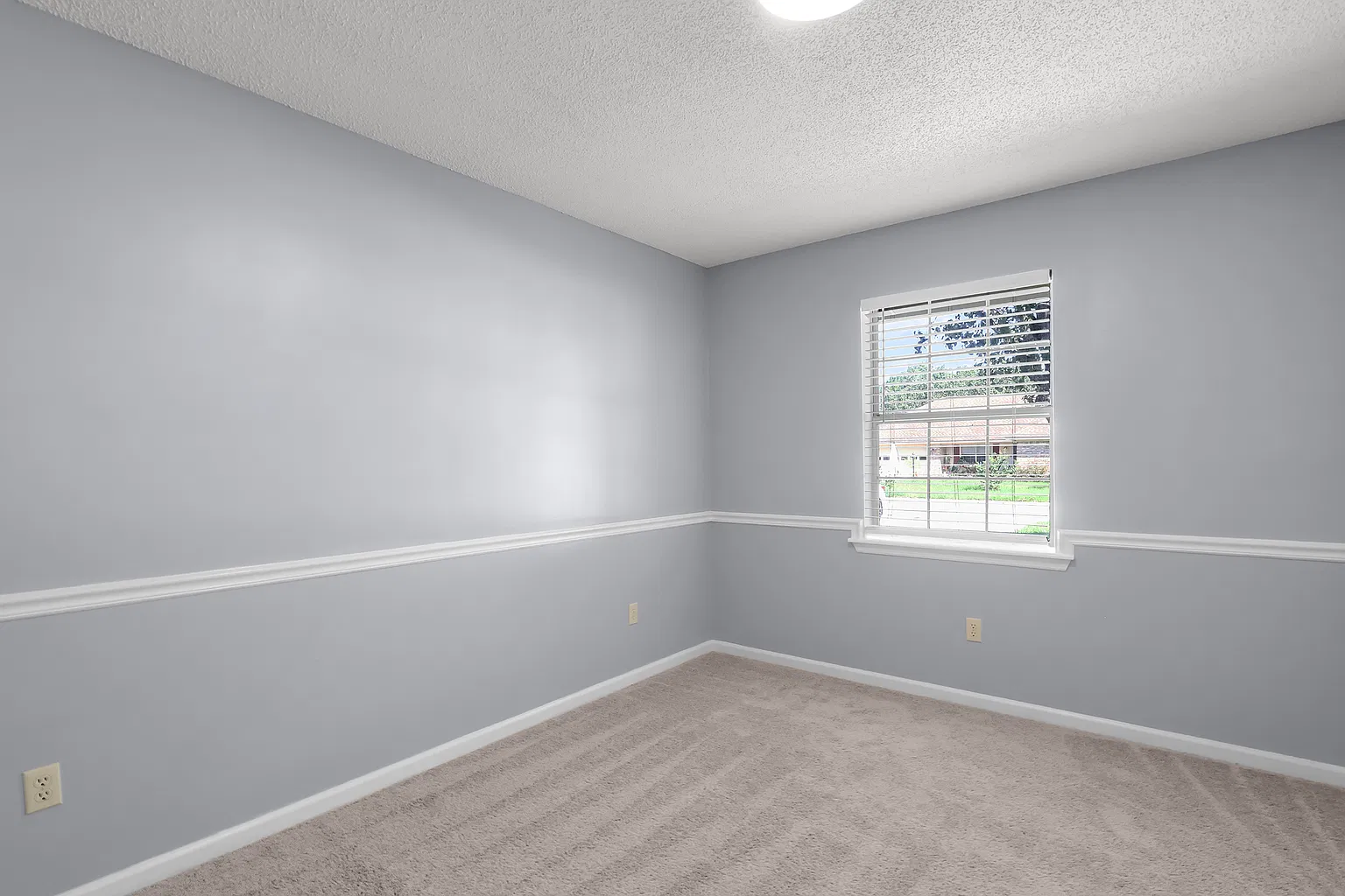 951 Wedgewood Way — photo 8