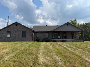 4255 Kino Rd, Summer Shade, KY 42166