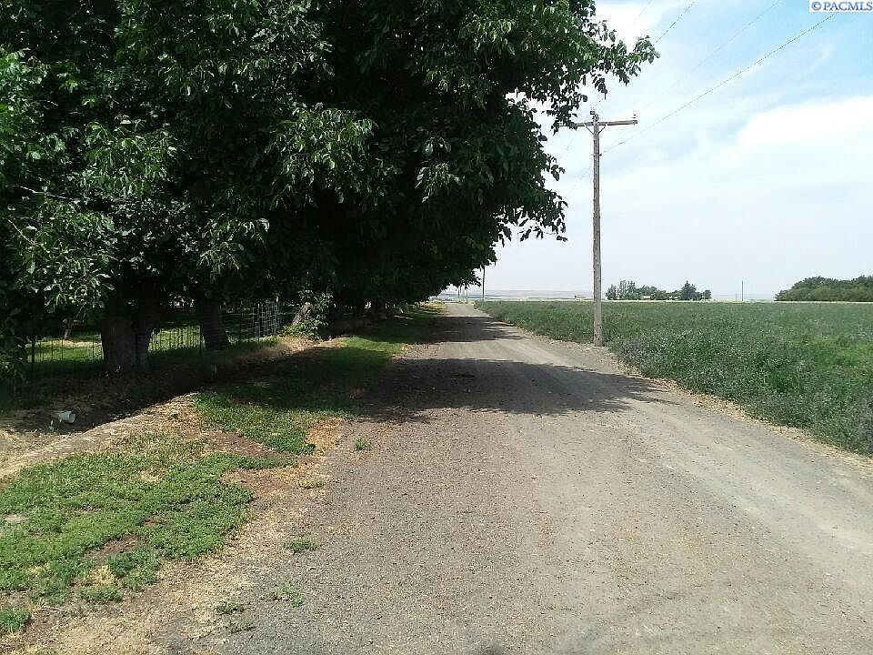 210 Dixon Rd, Touchet, WA 99360 Zillow