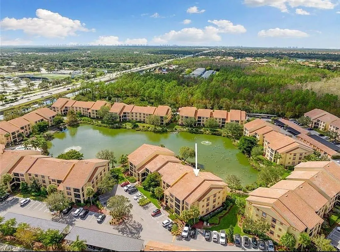 Building Photo - 7975 Preserve Cir #1032