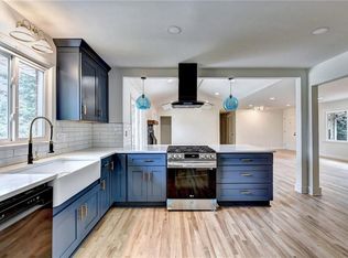 6085 Glenridge Dr, Sandy Springs, GA 30328