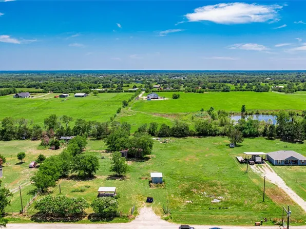 1955 Private Road 2536, Quinlan, TX 75474