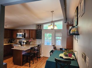 953 S Beech St, Lakewood, CO 80228
