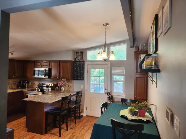 953 S Beech St, Lakewood, CO 80228