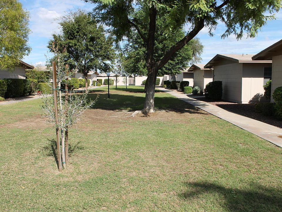 2nd image of 17413 N 102nd Dr