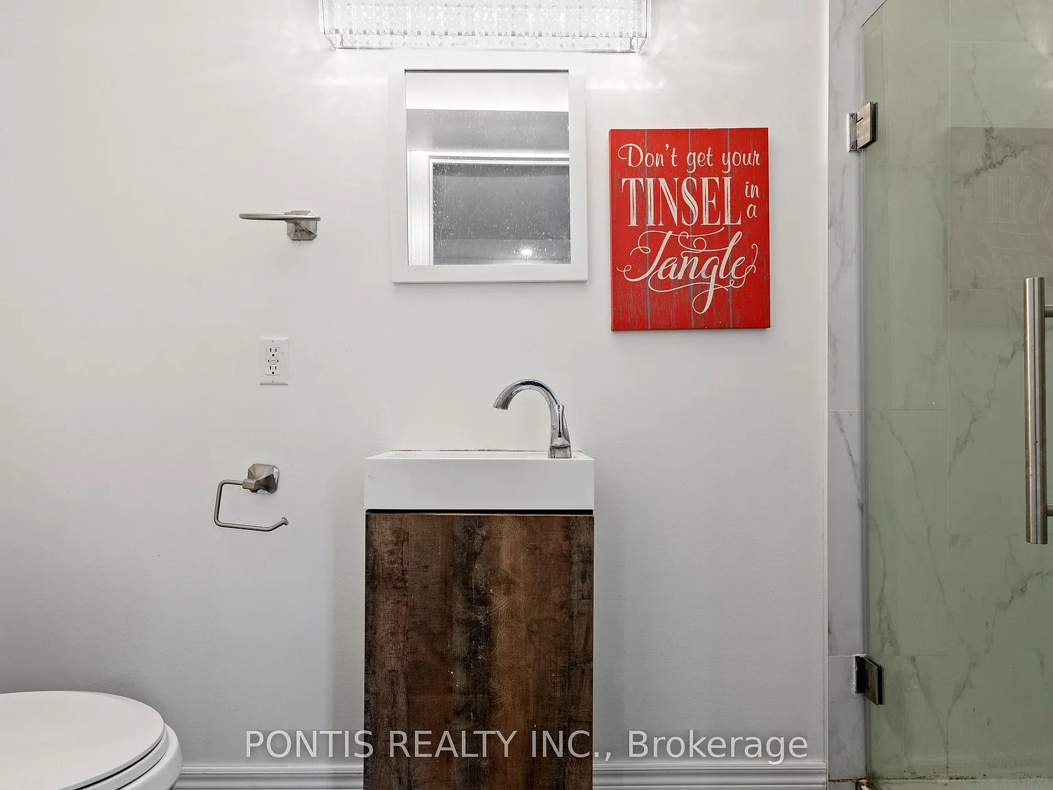 2 bed, $1,400 — Photo 4