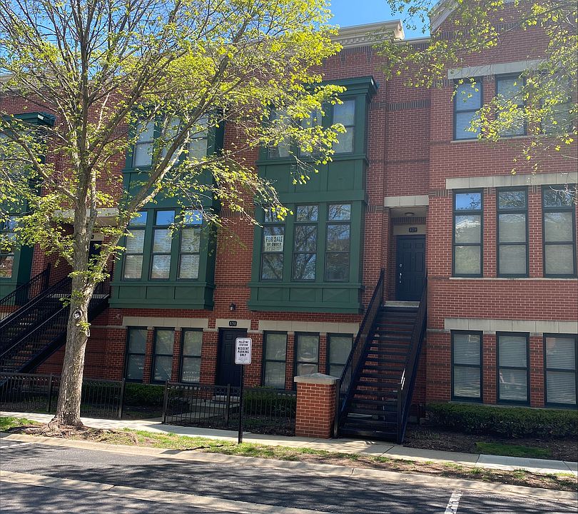 1st image of 129 N Rose St