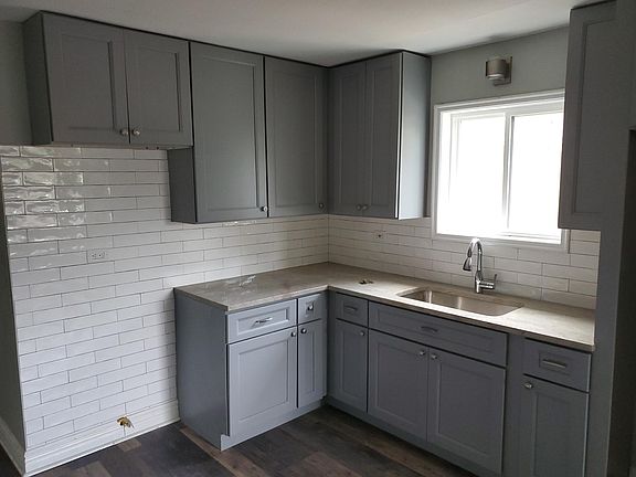 2nd image of 14926 S Cleveland Ave #2