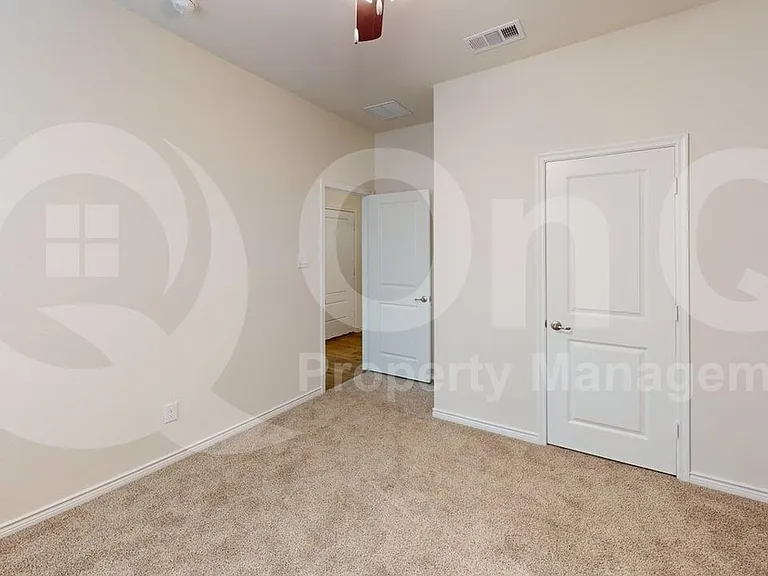 1932 Willie Ray St — Photo 19