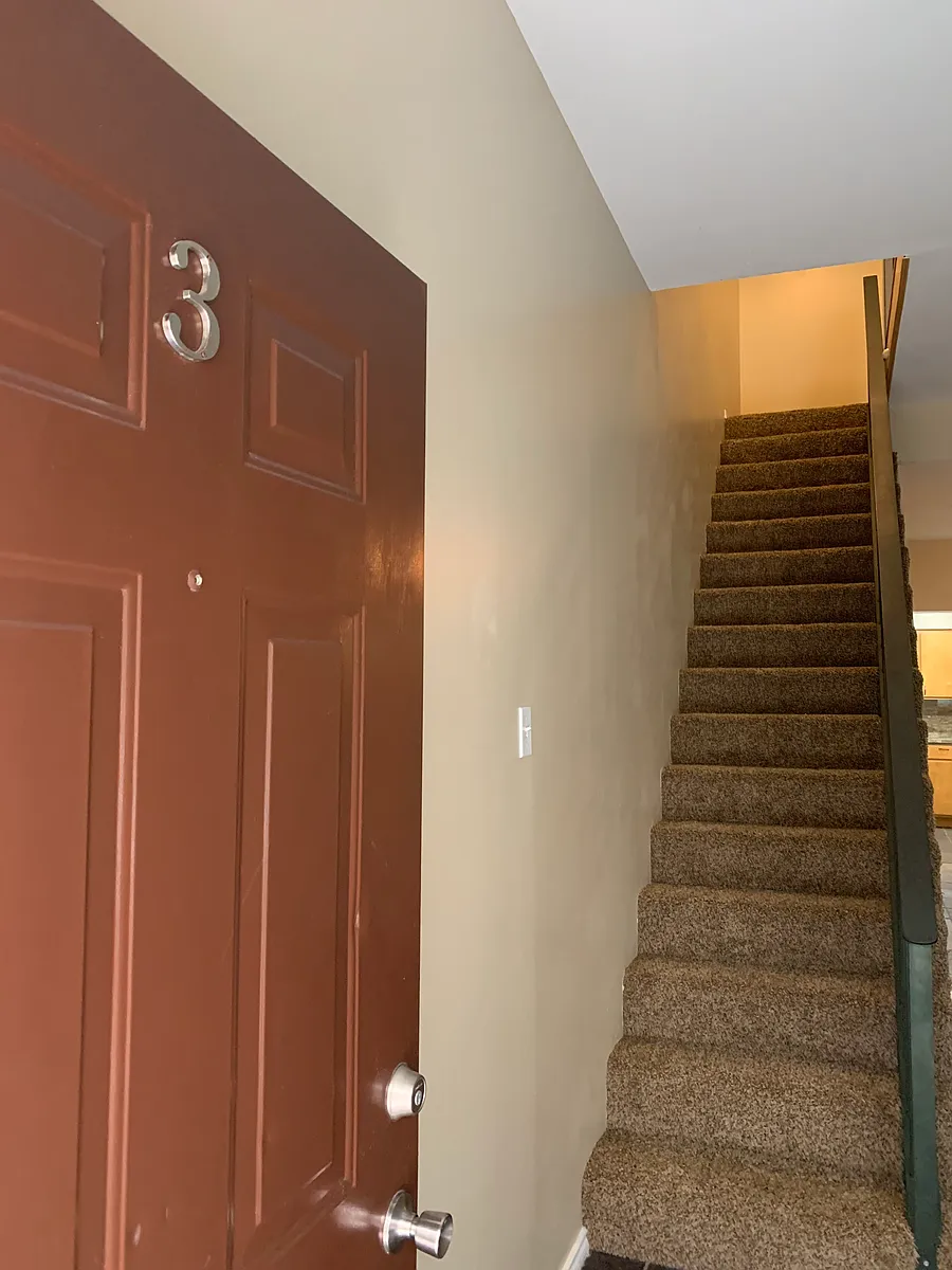 Building Photo - 3121 Rosedale Ave #3