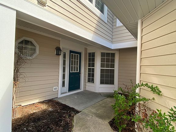 2nd image of 129 Stevens Dr #129