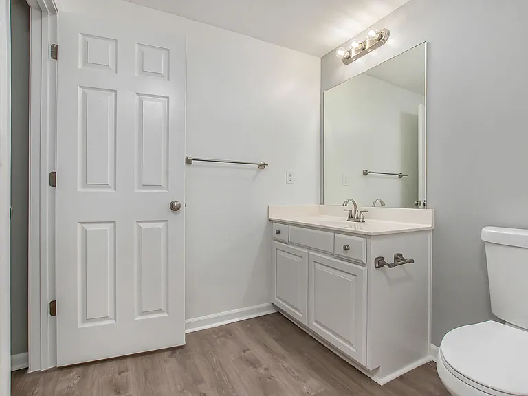 8325 N Nodaway Ave — Photo 22