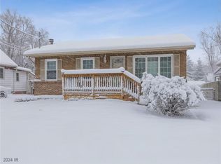 2339 E 39th St, Des Moines, IA 50317