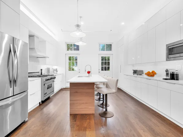 216 West 123rd Street image 9 of 15