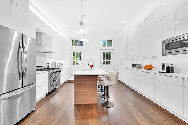 Rented by Compass | media 1