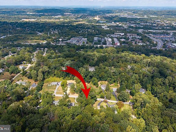 4th image of 72 Spring Rd