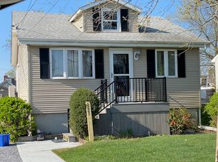 2461 Marine Pl #1, Bellmore, NY 11710