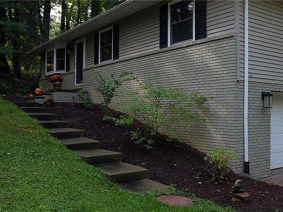 2nd image of 181 Flowerdale Dr