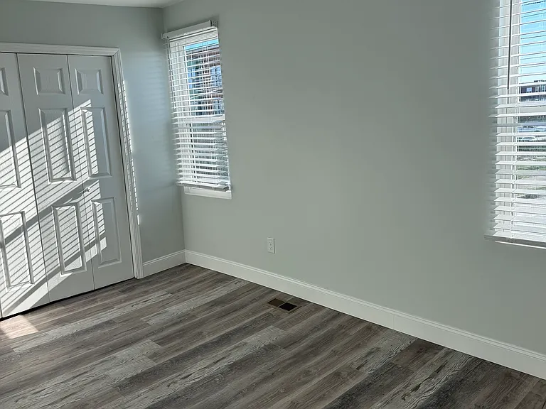 1226 Mount Vernon Ave — Photo 6