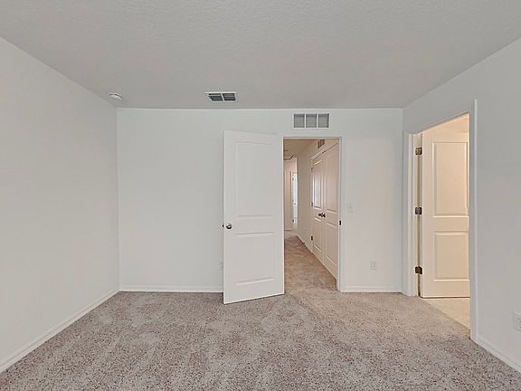 5th image of 3194 Azalea Dr