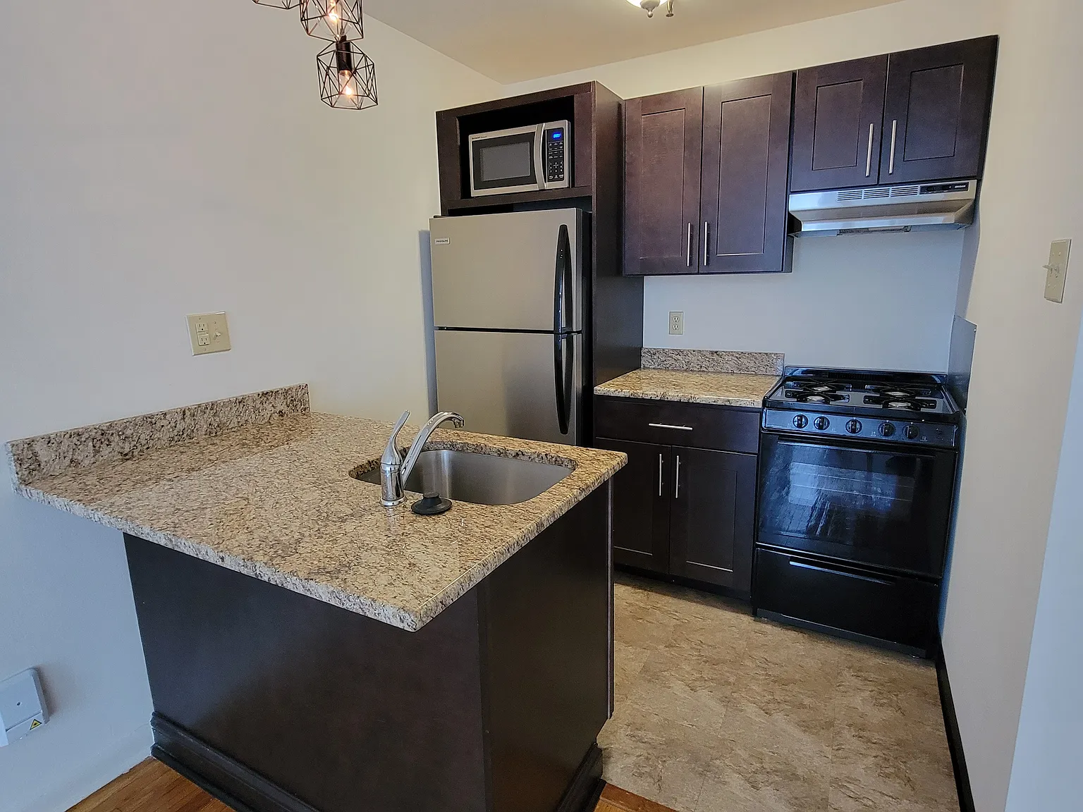 Studio, $1,445 — Photo 4