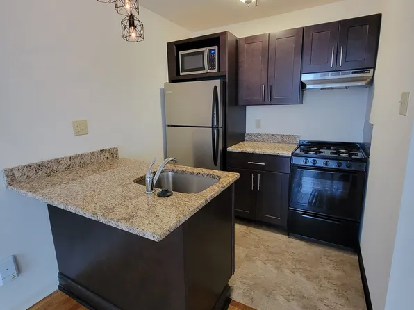 428 S 13th St #204, Philadelphia, PA 19147