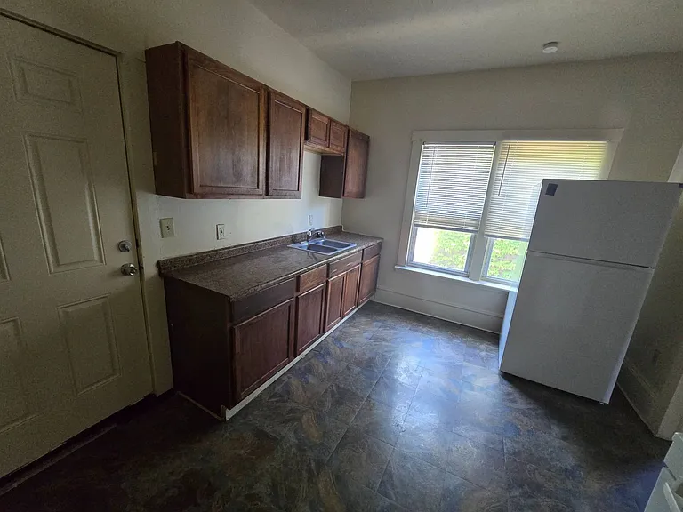 10808 St Clair Ave, Cleveland, OH 44108 — Photo 14