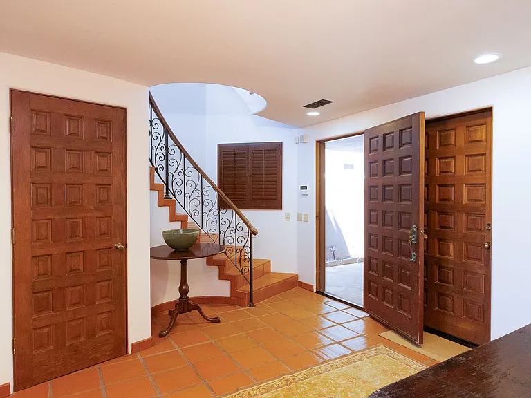 3265 Ocean Dr — Photo 43