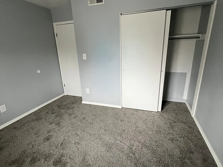 11 Evergreen Rd #3B — Photo 10