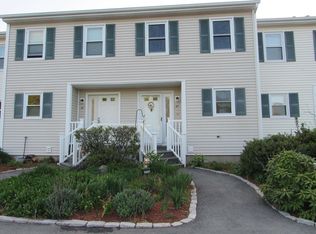 6 Pleasant St UNIT A4, Hooksett, NH 03106