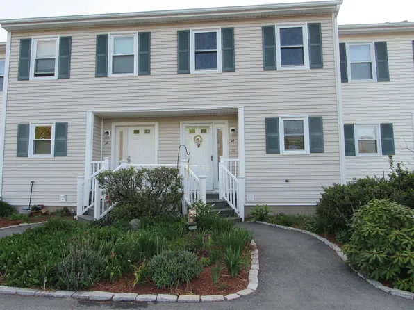 6 PLEASANT Street #A4, Hooksett, NH 03106