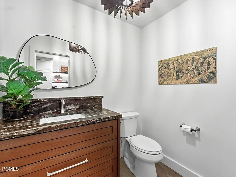 1503 Willow Loop — Photo 45