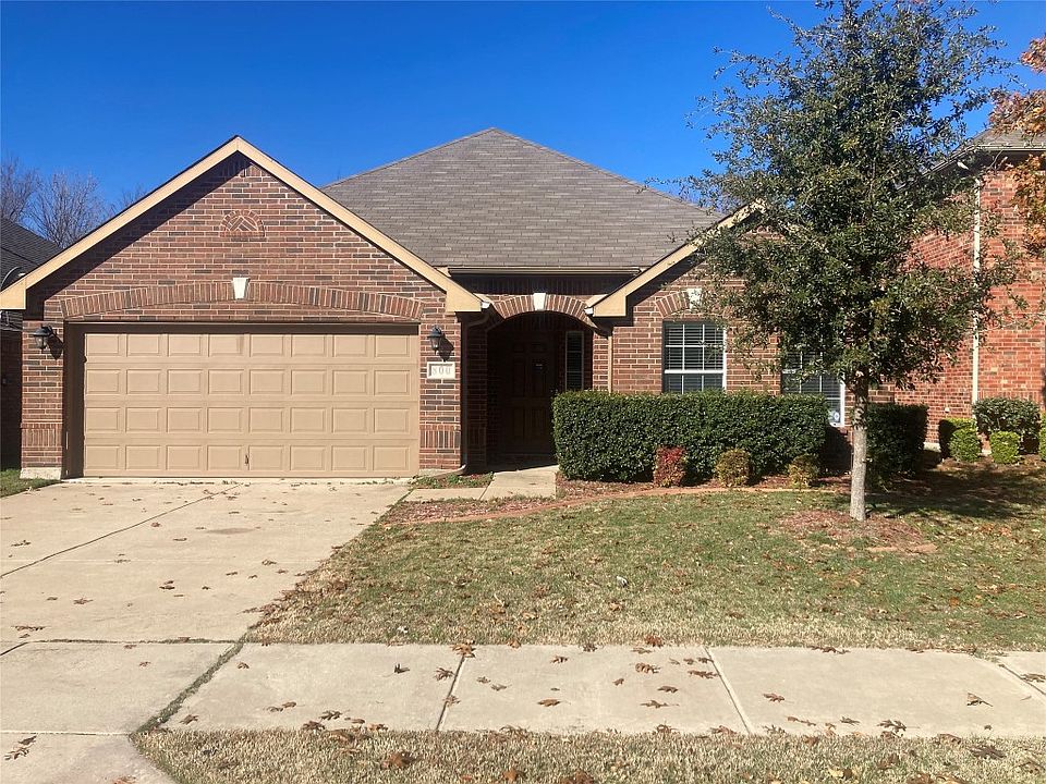 1st image of 800 Creekside Dr