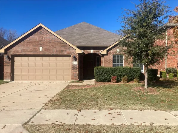 800 Creekside Dr, Little Elm, TX 75068