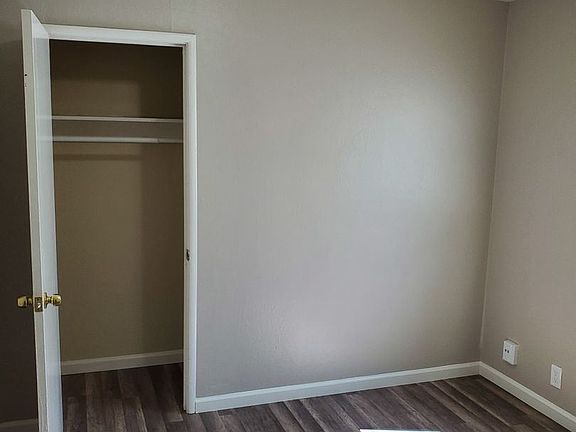4th image of 5364 Young St Unit 2