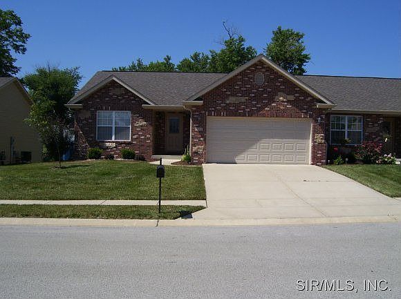 1st image of 7081 Remington Villa Dr