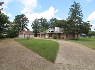 9734 Blanchard Furrh Rd, Mooringsport, LA 71060