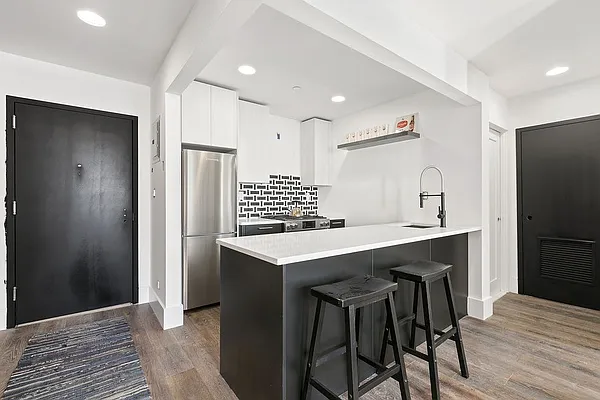 Rented by Corcoran | media 25