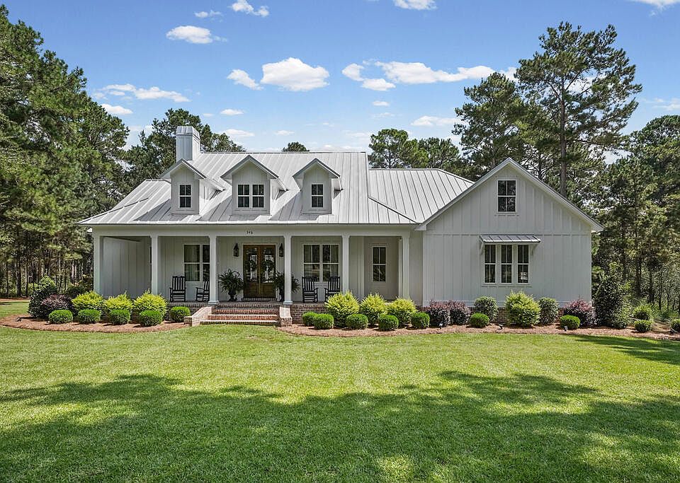 1st image of 346 Dixie Rd