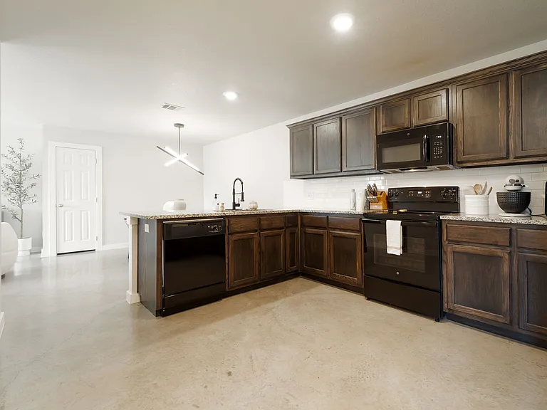 1416 Shoshoni Trl #A — Photo 3