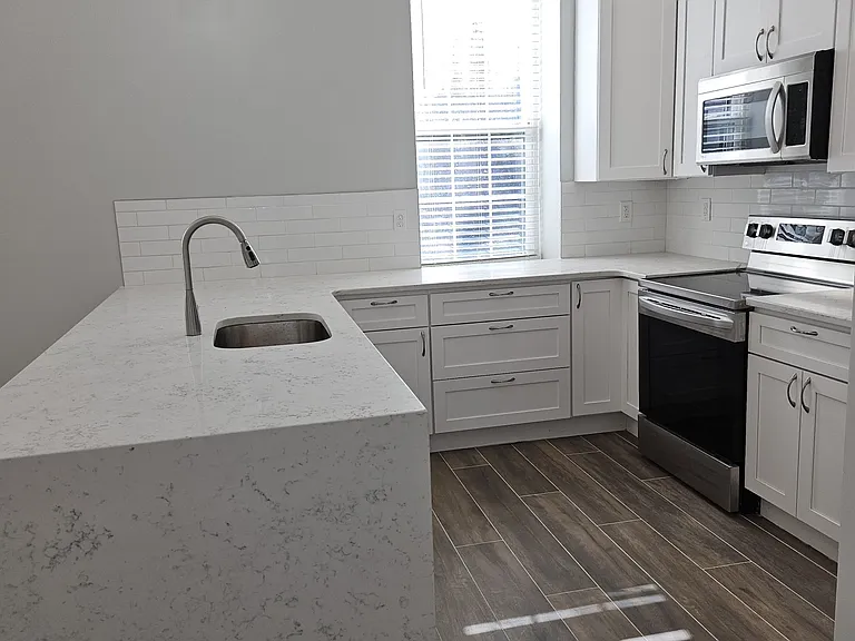 59 E High St #A — Photo 3